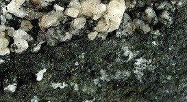 钙长石
